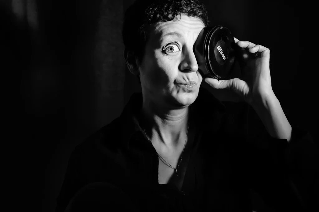 Elisabetta Rosso con Nikon — fotografa e fondatrice di PhotoLab Academy