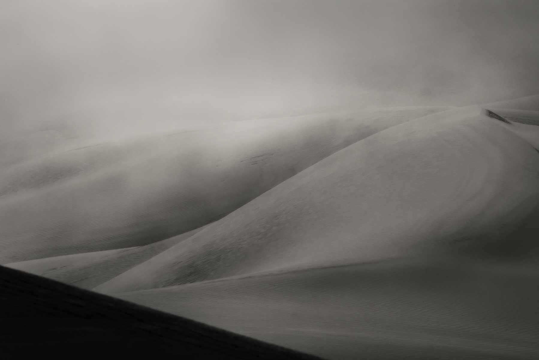 Le Pause di Monk — silenzio e spazio negativo nella fotografia
