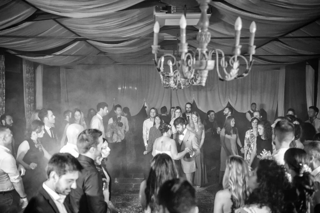 Festa di matrimonio all'Antico Borgo di Monchiero