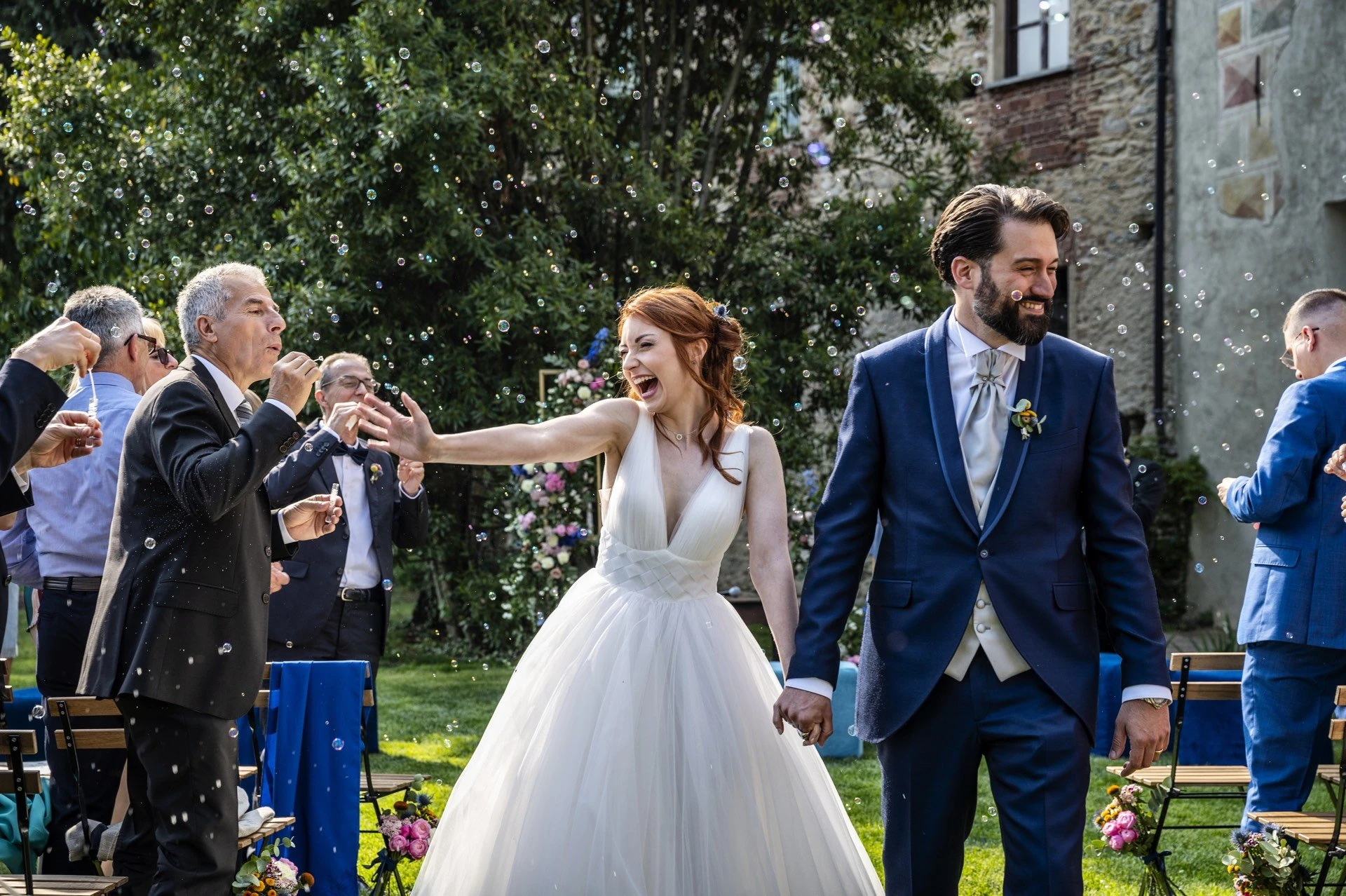 Bolle di sapone matrimonio spontaneo reportage