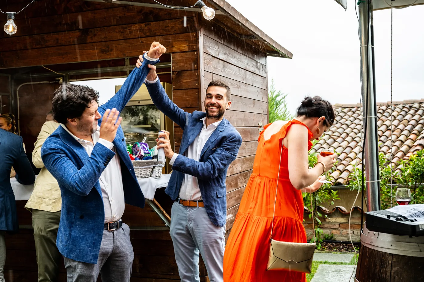 Balli degli invitati alla festa, Grinzane Cavour, Langhe