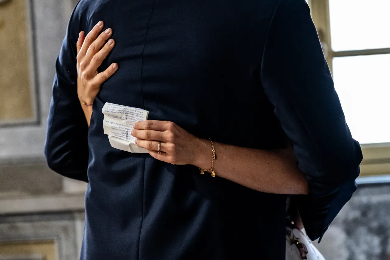 Brindisi degli invitati al ricevimento — matrimonio palazzo Biellese