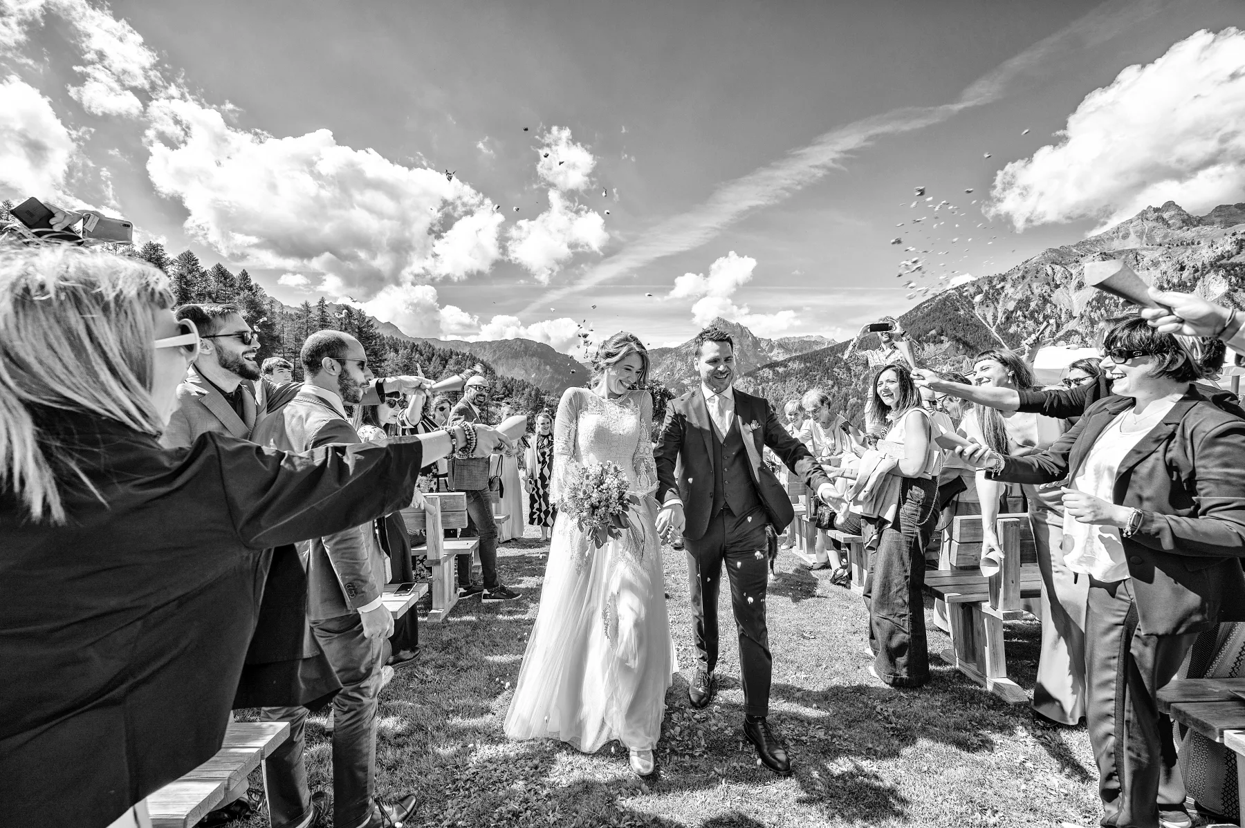 Gli ospiti tra le montagne, reportage in bianco e nero, Bardonecchia