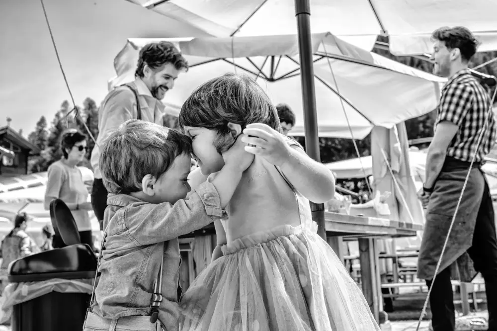 Matrimonio a Pinerolo, fotografia di reportage in bianco e nero di Elisabetta Rosso