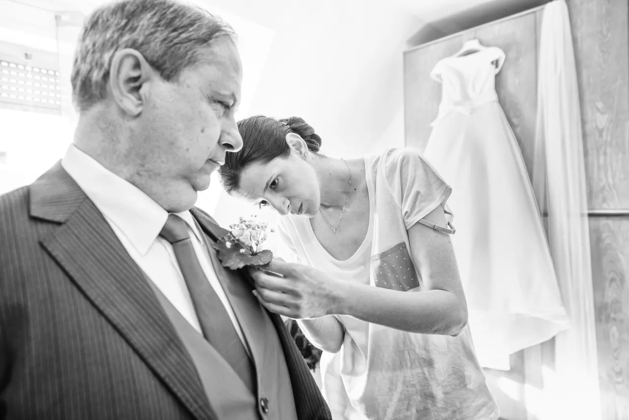 Matrimonio a Roma al Parco degli Acquedotti, ritratto degli sposi (bianco e nero)