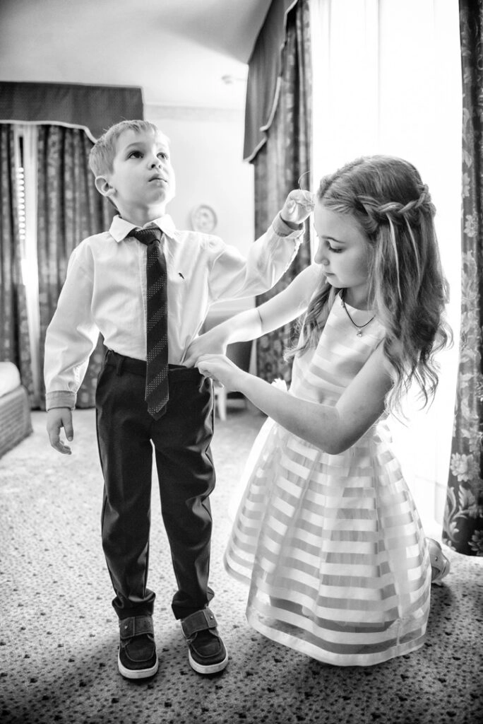 Preparazione dei bambini, matrimonio Villa Caproni