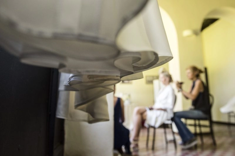 Preparazione della sposa a Villa Caproni