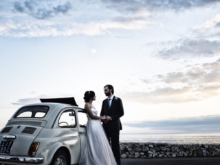 fotografa-matrimonio-wedding-reportage-leuca-puglia-sposa-macchina-tramonto-romantico